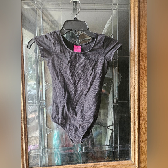 Black Leotards. Girls Size M/L. 2 Capezio and 3 Danskin. - Picture 5 of 7